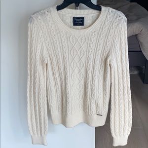 Abercrombie crime sweater sz small